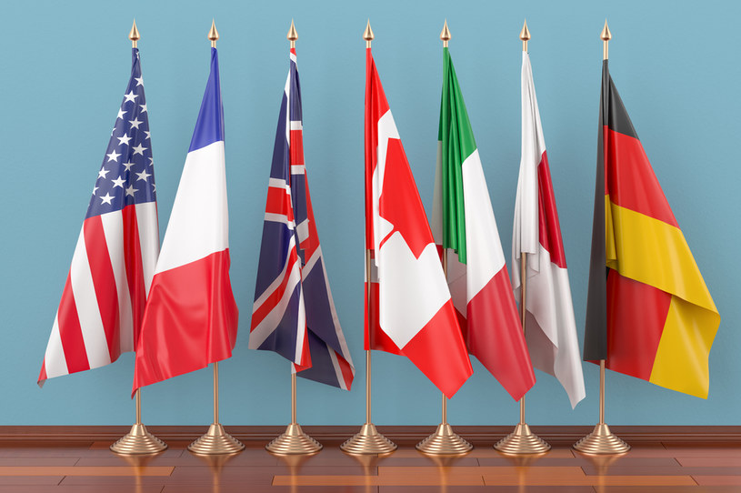 Kraje G7 wstrzymują międzynarodowe finansowanie projektów węglowych /123RF/PICSEL