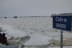 Krajnik Dolny walczy z wielką wodą