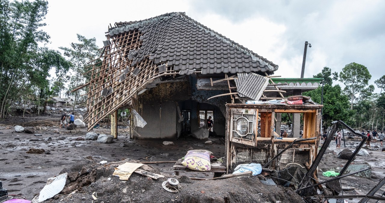 Krajobraz po erupcji wulkanu Semeru
