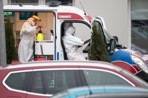Kraken - nowy wariant koronawirusa - jest już w Polsce. Jakie ma objawy?