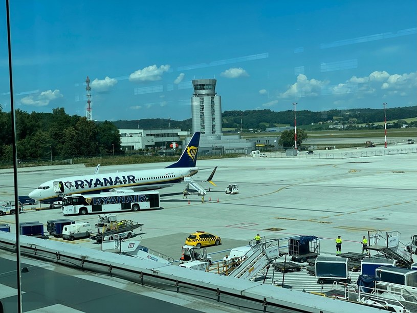 Kraków Airport. Drugie co do wielkości pod względem przepływu pasażerów lotnisko w Polsce /Estera Oramus /INTERIA