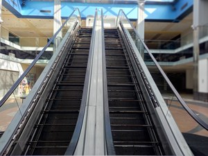 Kraków: Dawna Galeria Plaza zmienia się w punkt pomocy uchodźcom