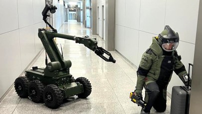 Kraków: Dowcipny 65-latek z Portugalii spowodował alarm na lotnisku