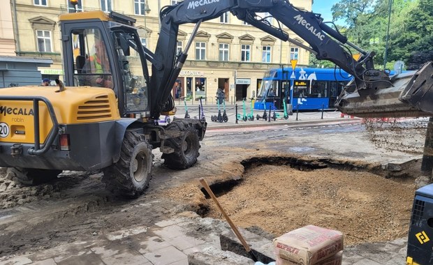 Kraków: Duże utrudnienia po awarii wodociągu