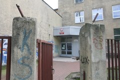Kraków: Gimnazjalistka zaatakowana nożem przez koleżankę