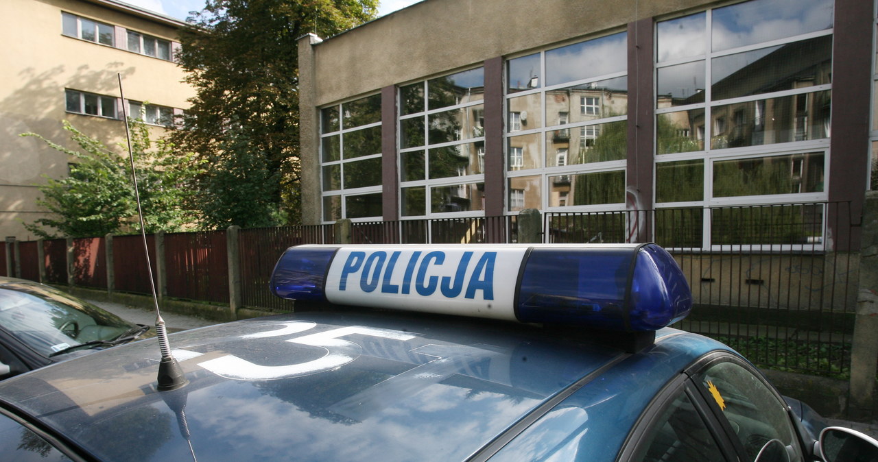 Kraków: Gimnazjalistka zaatakowana nożem przez koleżankę