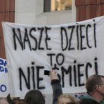 Kraków: Głośny protest przeciwko cięciom w oświacie