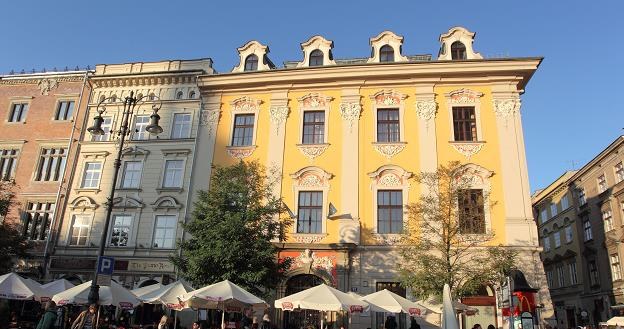 Kraków ma bardzo bogate zasoby mieszkaniowe w starych kamienicach /Getty Images/Flash Press Media