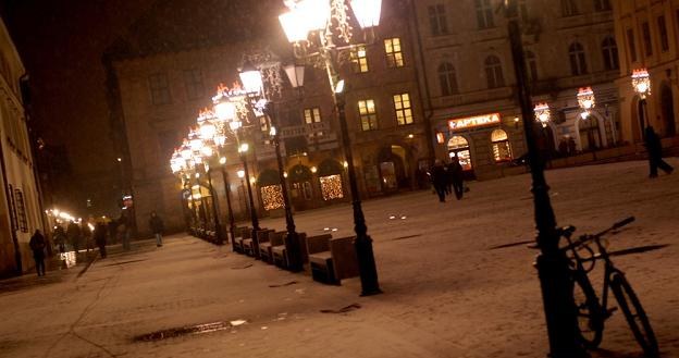 Kraków - Maly Rynek w świątecznej oprawie. Fot. M. Lasyk /Reporter