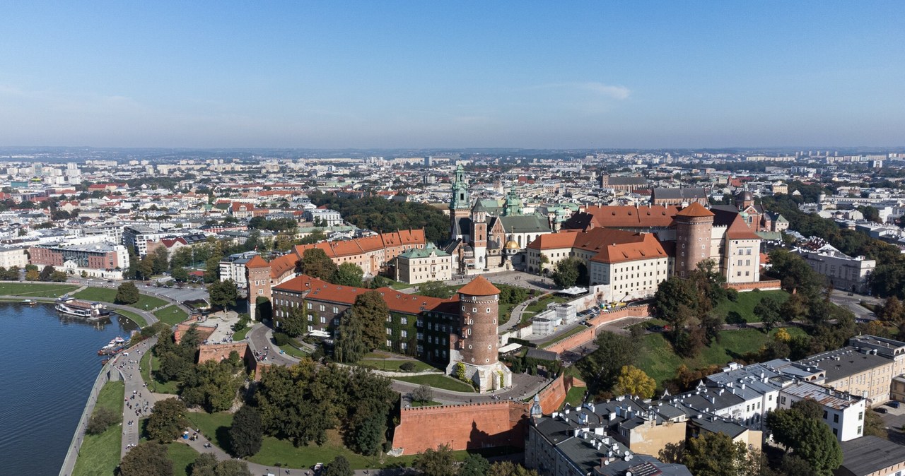 Kraków można zwiedzić, dbając o budżet. W te dni wejdziesz do muzeów za darmo /Mateusz Grochocki/East News /East News