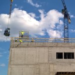Kraków: Na budowie nowego Szpitala Uniwersyteckiego zawisła wiecha