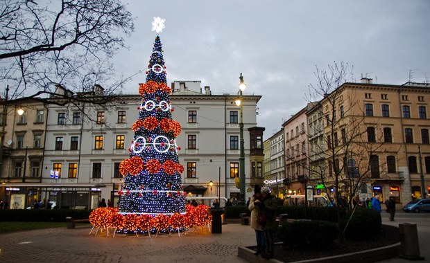 Kraków nie zdąży przed świętami? Problem z iluminacjami w mieście