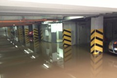 Kraków po nocnej nawałnicy: Prądnik Czerwony pod wodą 