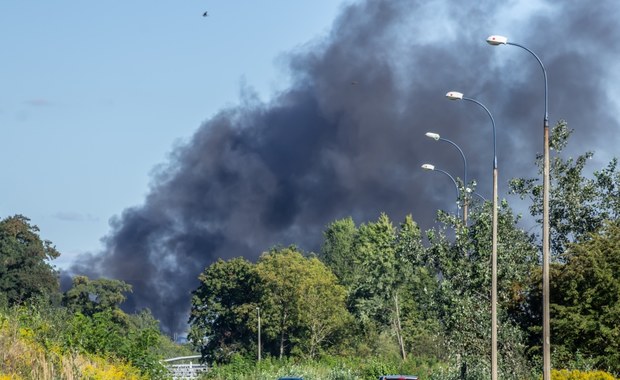 Kraków: Pożar na terenie rozlewni gazu