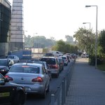 Kraków: Protest taksówkarzy. Tysiąc aut zakorkowało miasto