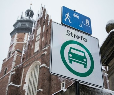 Kraków pyta mieszkańców o strefę czystego transportu. Odpowiedzieć może każdy