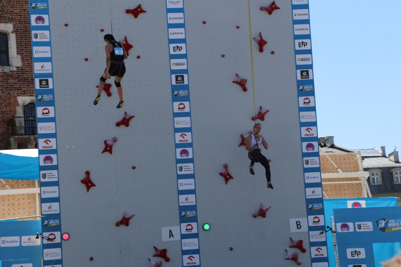 Kraków stolicą wspinaczki! Wielkie emocje i światowe gwiazdy na Rynku Głównym