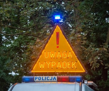 Kraków: Zderzenie motocykla z osobówką. Nie żyje kierowca jednośladu