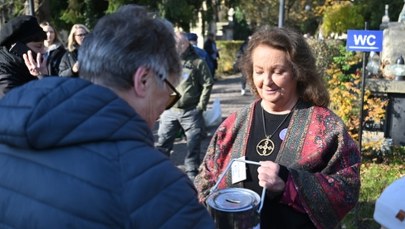 Krakowianie pokazali wielkie serce. Rekordowy wynik zbiórki na cmentarzu
