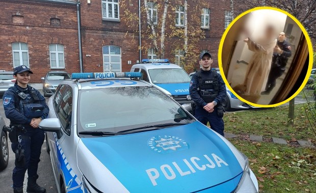 Krakowscy policjanci ratują z pożaru trzy osoby i psa. Zobacz film z akcji