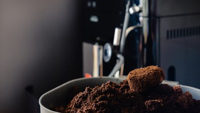 Krakowski ZZM poszukuje fusów z kawy do zimowego posypywania alejek