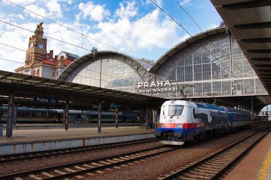 Kradzież kabli na kolei w Pradze. Komunikacyjny paraliż