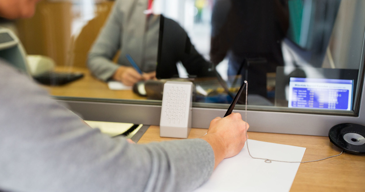 Kredyty brały na dane seniorów. W ten sposób wyłudziły 420 tys. zł. /123RF/PICSEL