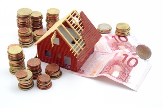 Kredyty hipoteczne w euro coraz droższe /&copy; Panthermedia