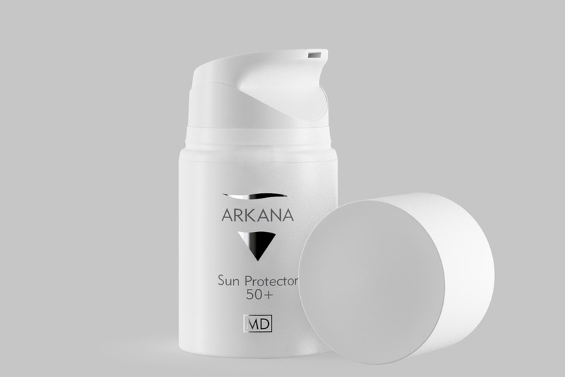 Krem ochronny z filtrem Sun Protector 50+ /materiały prasowe
