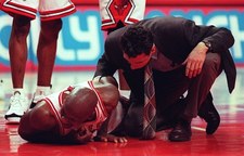 Krew na rogach: Krótka historia upadku Chicago Bulls
