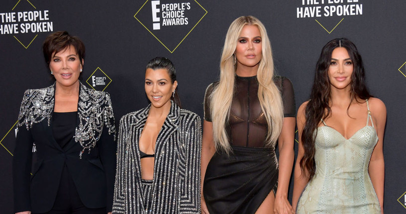 Kris Jenner, Kourtney, Khloe i Kim Kardashian /Frazer Harisson /Getty Images