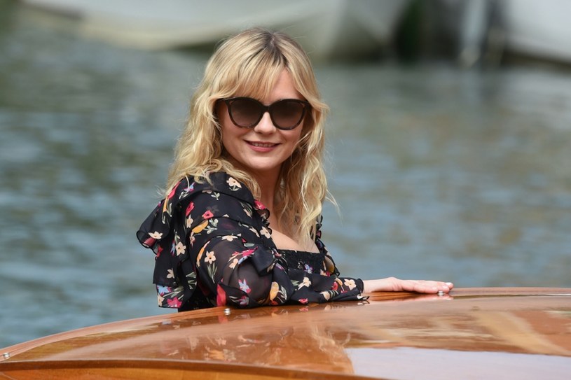 Kristen Dunst na 74. Festiwalu Filmowym w Wenecji /Gigi Iorio / Splash News/EAST NEWS /East News