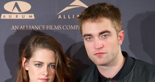 Kristen Stewart i Robert Pattinson /Carlos Alvarez /Getty Images