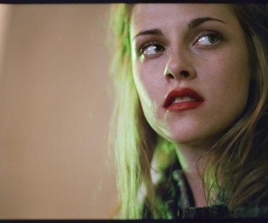 Kristen Stewart w scenie z filmu "W drodze"