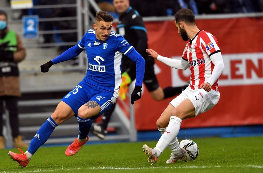 Kristian Vallo (Wisła Płock) i Luis Rocha (Cracovia) /Piotr Nowak /PAP
