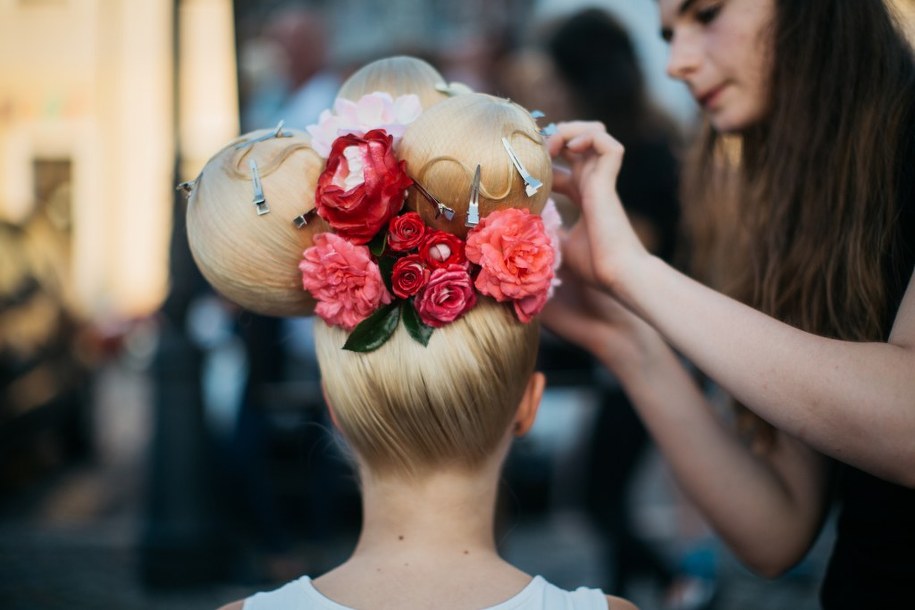 "Król fryzjerów. Fryzjer królów". W piątek w Sieradzu ruszy Open Hair Festival /Materiały prasowe