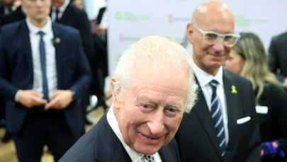 Król Karol III bogatszy niż Elżbieta II. Jego majątek rośnie, a innym spada