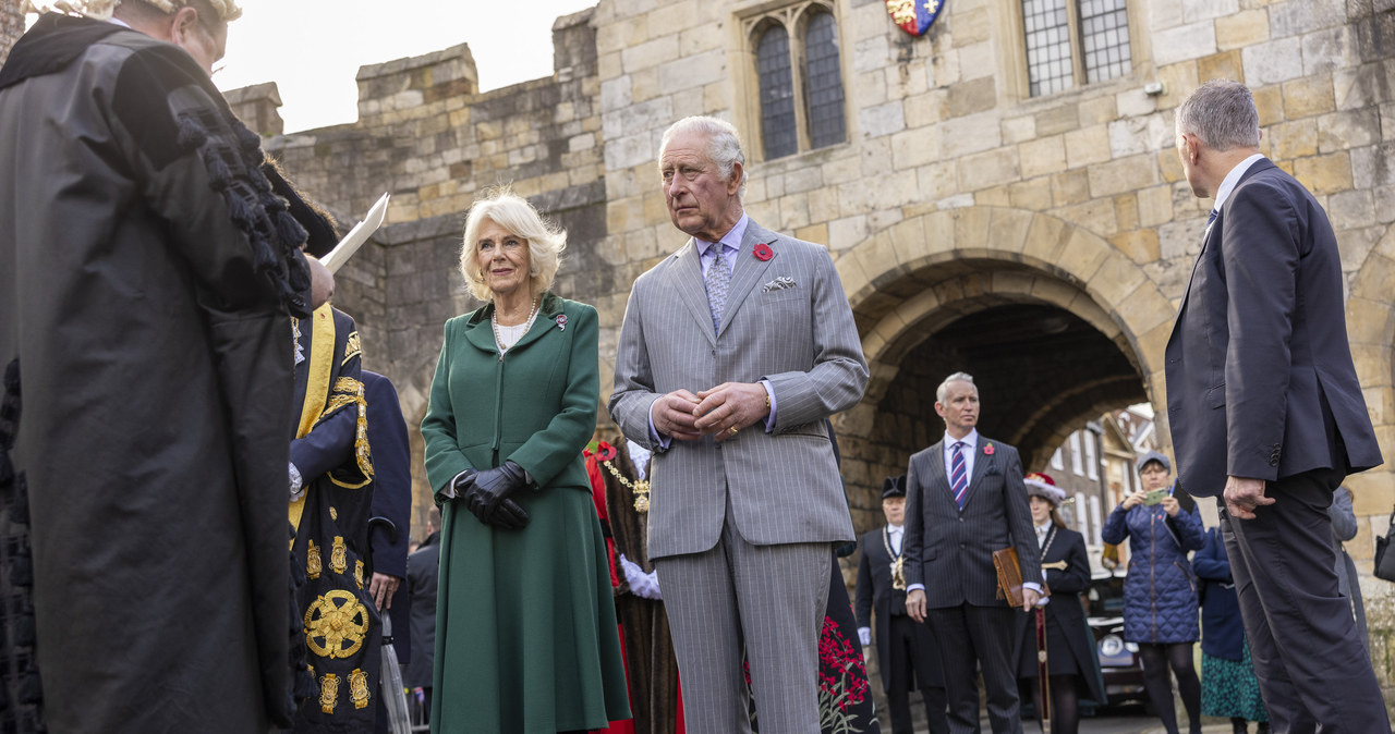 Król Karol III i jego małżonka Camilla Parker-Bowles. /James Glossop/The Times / PA Images / Forum /Agencja FORUM