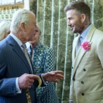 ​Król Karol III pasował na rycerza legendarnego angielskiego piłkarza