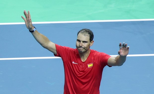 "Król Paryża" mówi "pas" - Rafael Nadal zakończył karierę