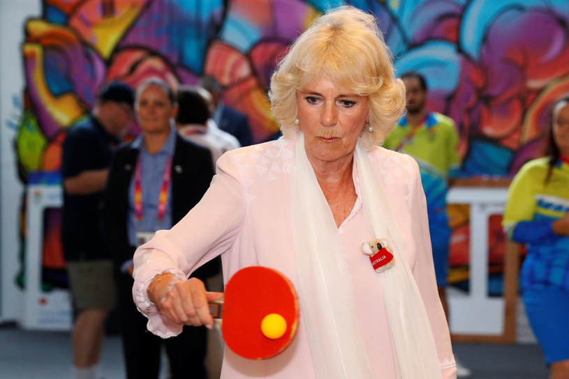 Królowa Camilla - mistrzyni amatorskiej gry w ping-ponga /Phil Noble - PA Images / Contributor /Getty Images
