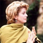 Królowa Catherine Deneuve