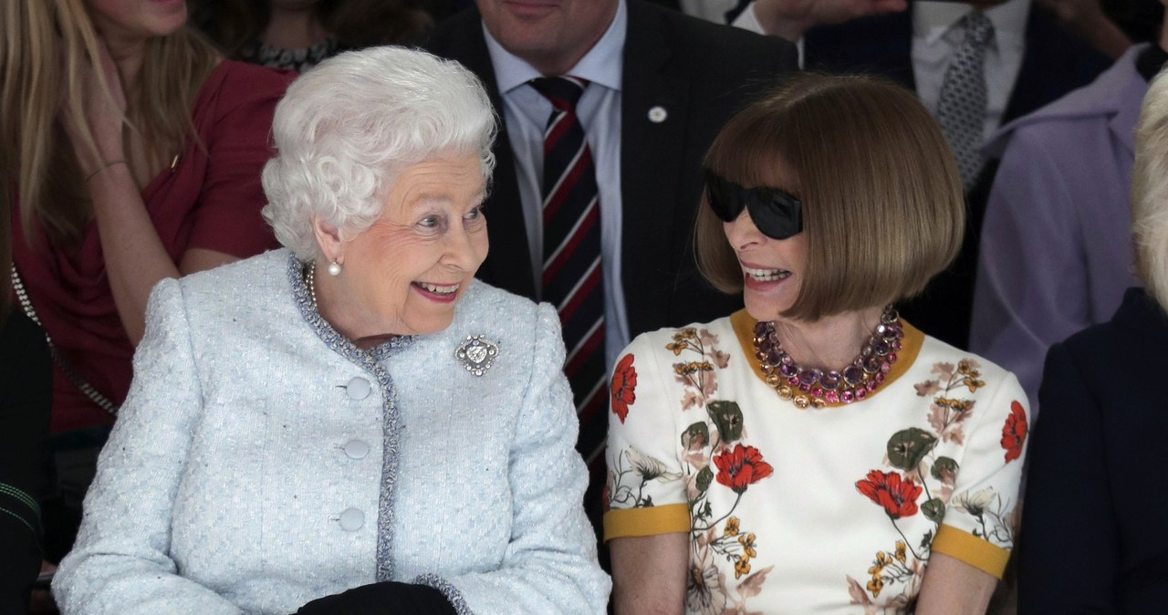 Królowa Elżbieta II i Anna Wintour na London Fashion Week 2018 /AP /East News