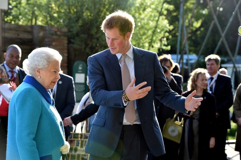 Królowa Elżbieta II i Harry /WPA Pool /Getty Images