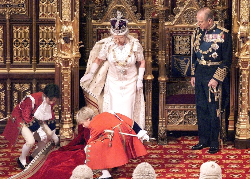 Królowa Elżbieta II i książę Filip w 1996 roku /JONATHAN UTZ / POOL WPA / AFP /AFP