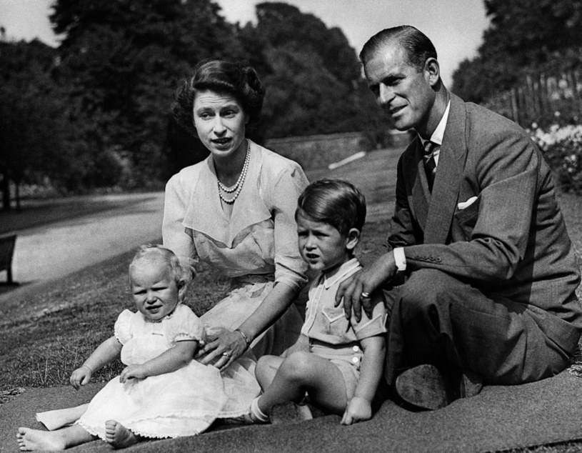 Królowa Elżbieta II i książę Filip /brak /Getty Images