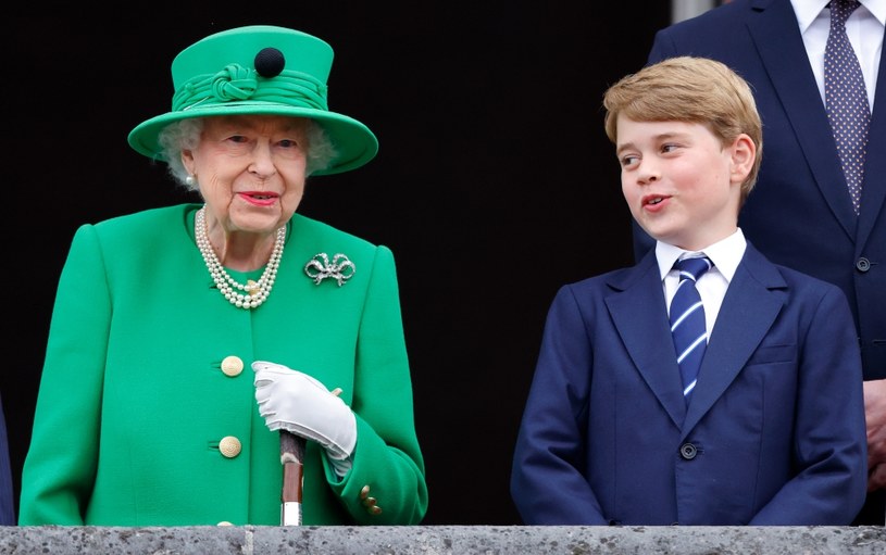 Królowa Elżbieta II i książę George / Max Mumby/Indigo / Contributor /Getty Images