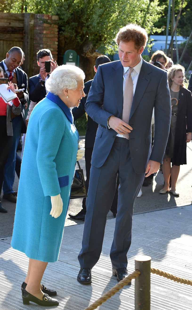 Królowa Elżbieta II i książę Harry /WPA Pool / Pool /Getty Images