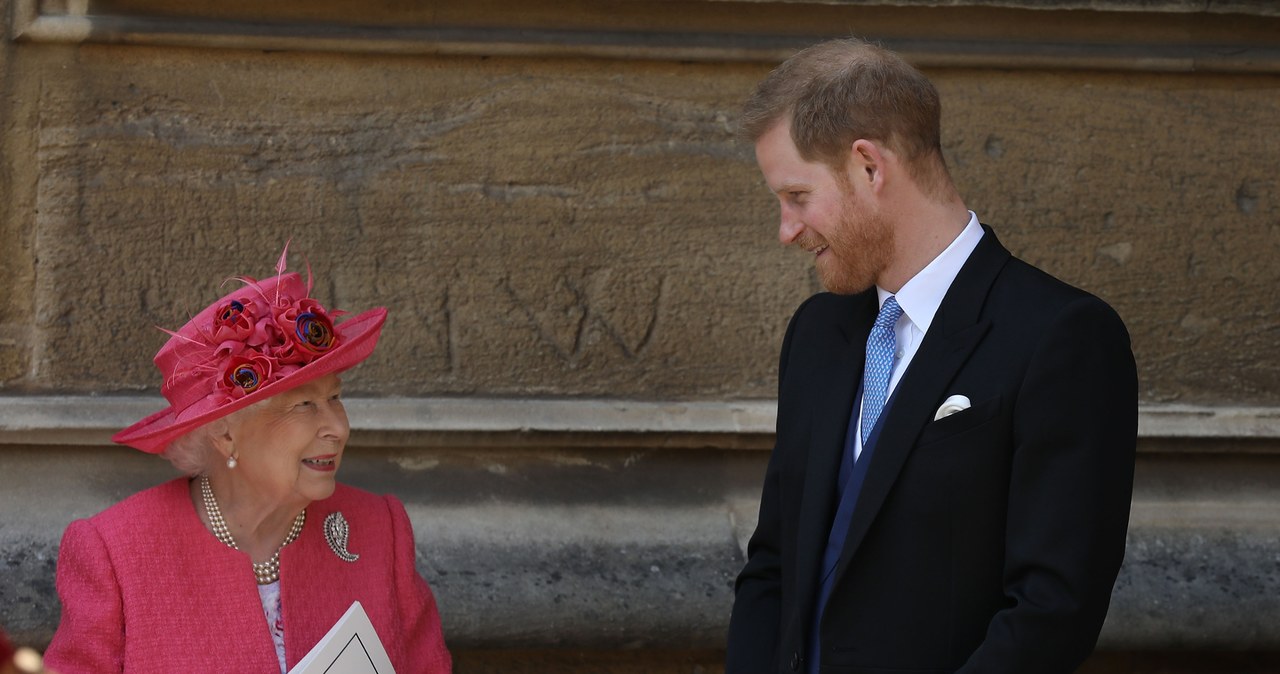 Królowa Elżbieta II i książę Harry /Getty Images