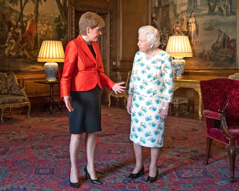 Królowa Elżbieta II i pierwsza minister Szkocji - Nocola Sturgeon /WPA Pool /Getty Images